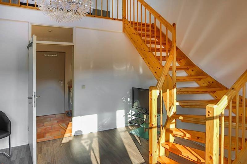 Apartment H&h Im Herzen Der Stadt Super Zentral Ruhig Mit Kochnischen Balkon Oder Empore Greifswald