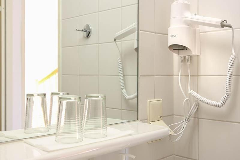 Apartment H&h Im Herzen Der Stadt Super Zentral Ruhig Mit Kochnischen Balkon Oder Empore Greifswald