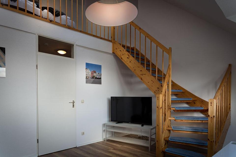H&h Im Herzen Der Stadt Super Zentral Ruhig Mit Kochnischen Balkon Oder Empore Apartment *