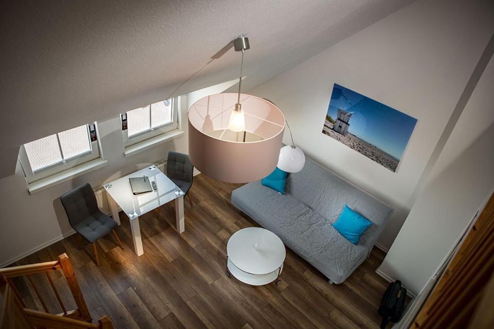H&h Im Herzen Der Stadt Super Zentral Ruhig Mit Kochnischen Balkon Oder Empore * Greifswald