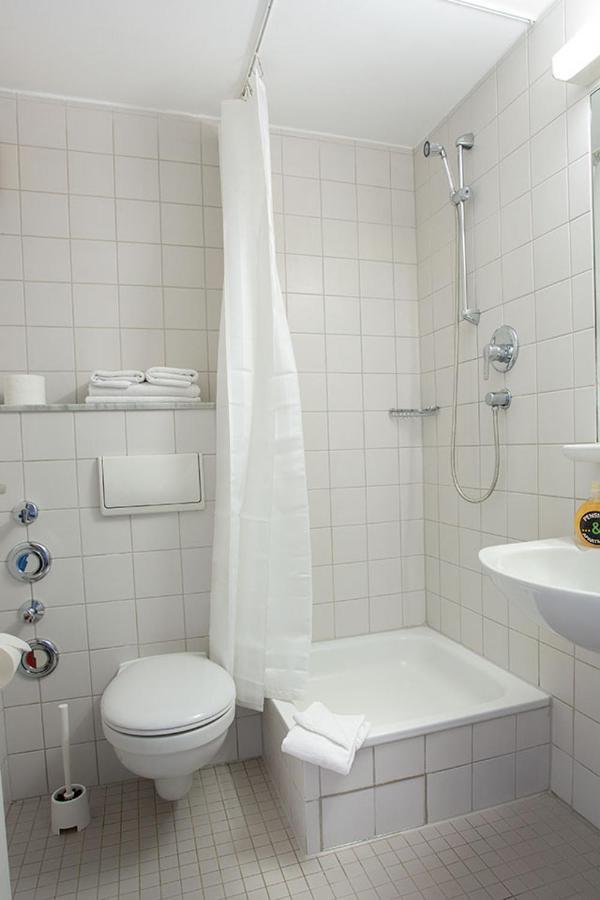 Apartment H&h Im Herzen Der Stadt Super Zentral Ruhig Mit Kochnischen Balkon Oder Empore *