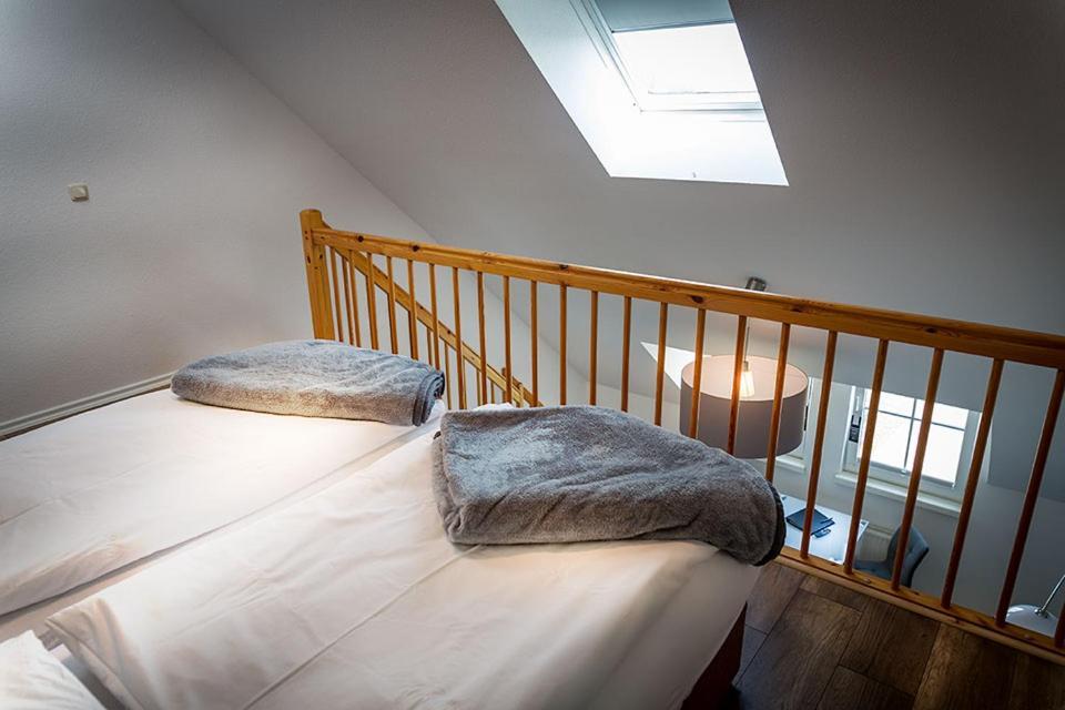 H&h Im Herzen Der Stadt Super Zentral Ruhig Mit Kochnischen Balkon Oder Empore Apartment Greifswald